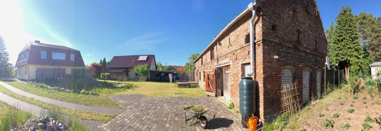 Landhaus zwischen See und Wald mit großem Garten Bestensee Exterior foto